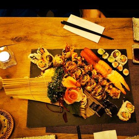 Hiroshi Sushi & Ramen