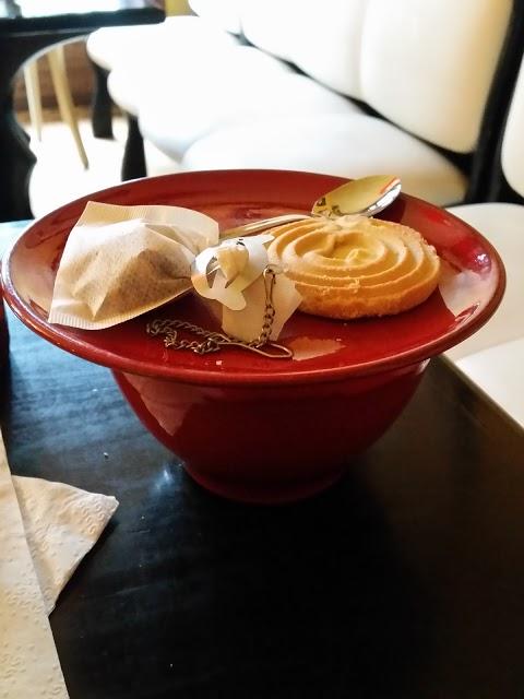Cafe Komisch