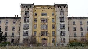 Mandau Building