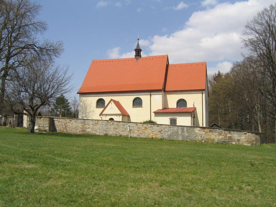 Kościół Nawiedzenia Najświętszej Marii Panny w Boušínie